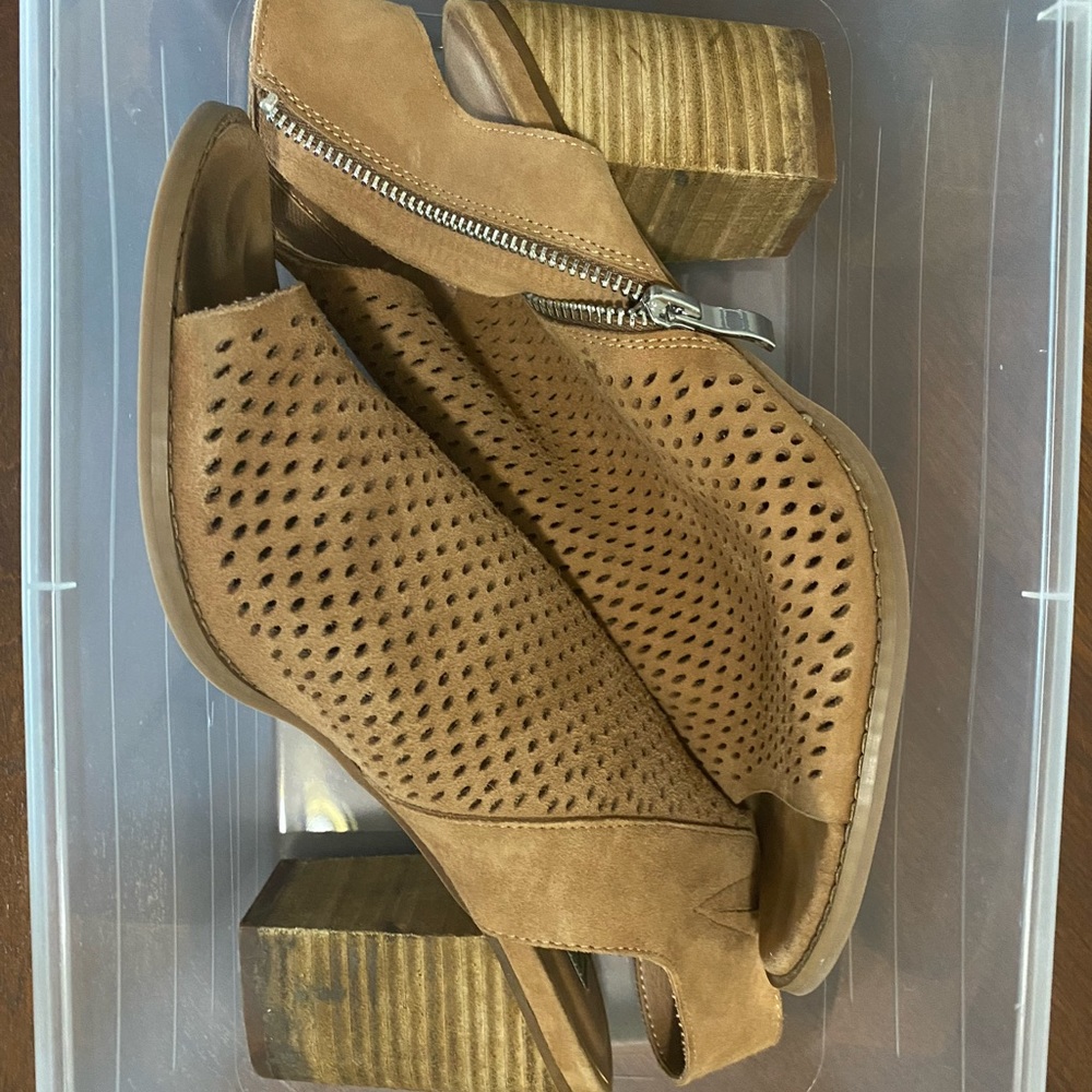 Steve Madden Abigail heels 10